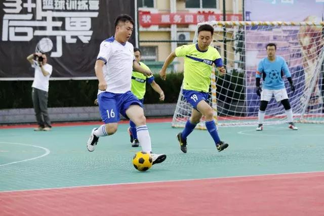 俱乐部杯-刘泽一16+9浙江胜吉林 吴昌泽9+12