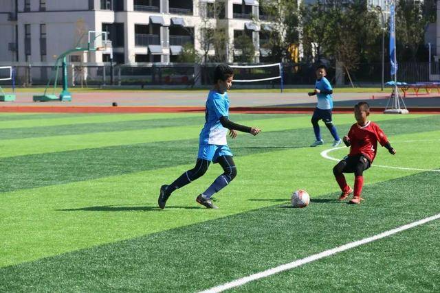 阿斯：皇马已为签下阿方索-戴维斯做了一切工作