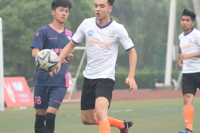 雷蒙20分翟晓川12+11 北京首钢大胜山西