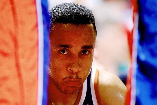 韩德君17+14辽宁险胜宁波 原帅20分山西胜上海